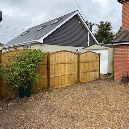 front side fence panels